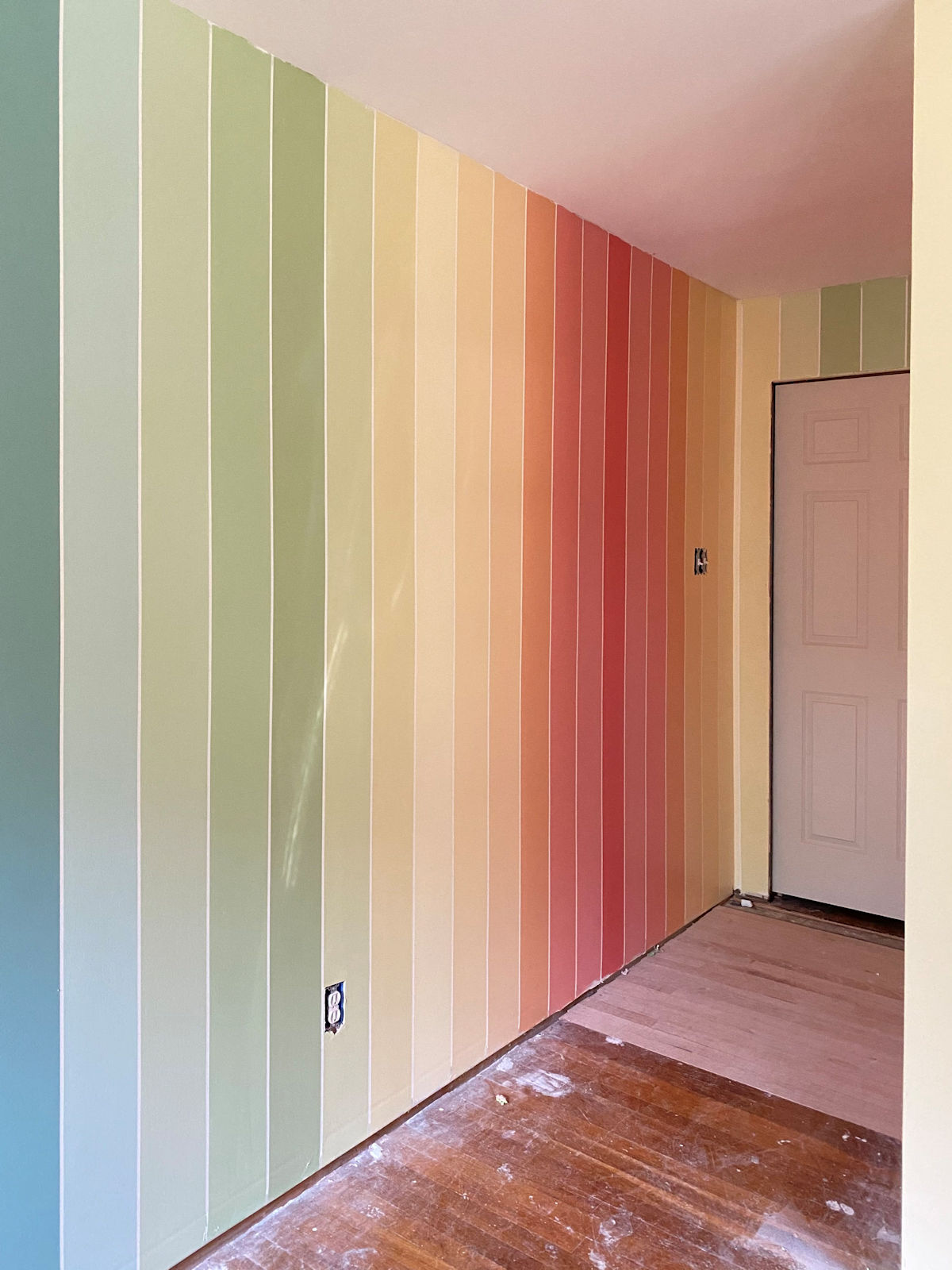 Home Gym – Finished Colorful Gradient Vertical Stripe Walls