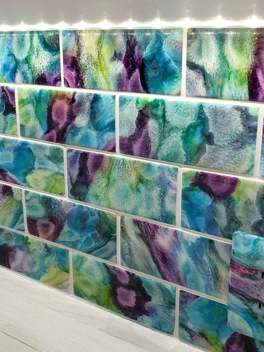 How To Make Marbled Resin and Alcohol Ink Wall Tiles (Video)